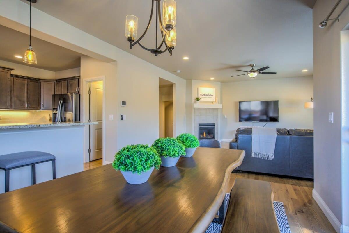 4Bd Westside Vacation Home W Space & Flexibility Colorado Springs Exterior photo